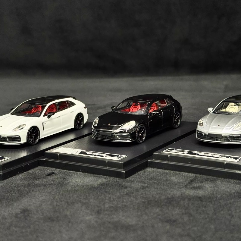 RM 1:64 Rhino Porsche Panamera - Die Cast Car 1 64 评论和价格